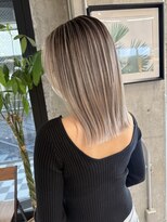 ルーフアクト(LUFE act) 大人上品なホワイトグレージュバレイヤージュ