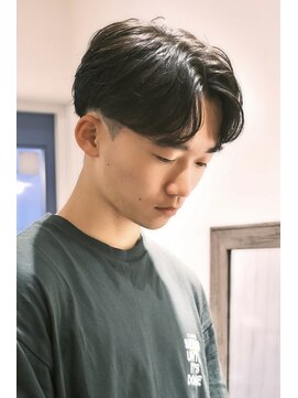メルト 吉祥寺(melt) 早坂/毛流れパーマ ニュアンスパーマ 吉祥寺 センターパート