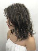 透け感ウェーブ　スタイル