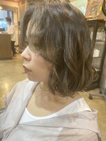 イスタ(isuta)&nbsp;【三鷹】ヘムラインカラー◎マットグレージュ/ボブ