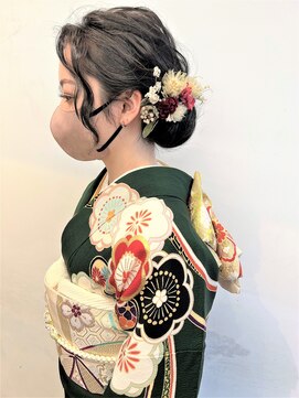 ロフト プロデュースドバイウシワカマル(loft produced by ushiwakamaru) 2022成人式スタイル