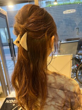 ディーヘアーデザイン(d.HAIR DESIGN) お洒落ハーフアップ