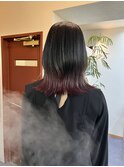 裾カラーとレイヤーカット