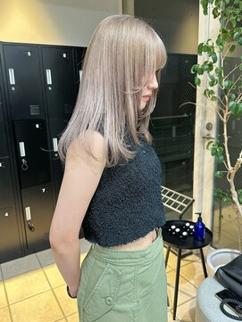 シーク 天神(SEEK) 【SEEK 松尾菫菜】ハイトーン*ホワイトグレージュ