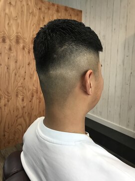 バーバーコマ(BARBER KOMA) アイロンパーマ