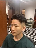 スパイキーショートブルーブラックフェザーパーマサーフカールY