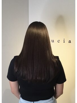 ルシア(Lucia) ハイレイヤー