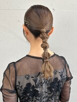 シーク 天神(SEEK)&nbsp;松尾菫菜/タイトアレンジ/ヘアセット/韓国ヘア