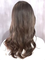 チョビー(Chobii)&nbsp;表参道 コテ巻き風パーマ デジタルパーマ ココアベージュ 韓国風