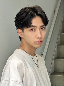 クロト(Clotho) センターパート×フェザーパーマ