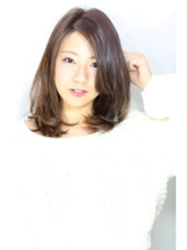 アース コアフュールボーテ 上田店(EARTH coiffure beaute) ワンカール鎖骨ミディ