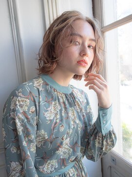 チャチャブラン アミー(cha-cha Blanc Amie) デザインカラーボブ