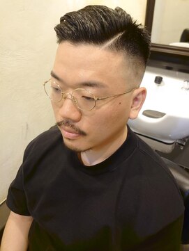 スカイマスターバーバー 渋谷(SKY MASTER BARBER) スキンフェードパートスタイル<理容室>[床屋/シェービング/渋谷]