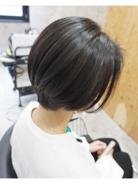 ヘアテリア リュウ 大塚(hair teria ryu) チリつきを抑えてツヤと丸みを両立させたハーフ縮毛カット