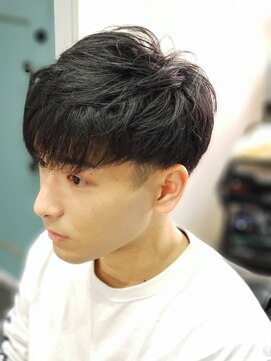 ウル(ulu) マッシュツーブロックカット