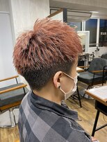 テーラヘアー 岩槻店(TELA HAIR)&nbsp;コーラルピンクサイドパートモヒカン【TELA HAIR】