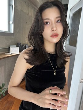 サイン 表参道(SIGN) 韓国ヘアグレージュカラーブリーチ無し髪質改善イヤリングカラー