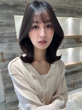 アイヴィ 表参道(IVY) 透明感 グレージュカラー  くびれボブ【肥田亜沙美】