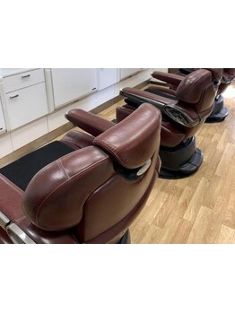 【加古川/尾上の松駅徒歩3分】幅広い年代のお客様から支持を集めるアットホームサロン《Cut Art Jun》