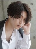 無造作センターパートラフスパイラル刈り上げツーブロック渋谷
