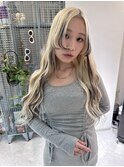 ハイライトカラーミルクティーベージュレイヤーカット