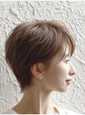 白髪ぼかし×丸みショートレイヤー