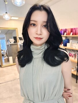 ミョンシル ブルーブラック/ミディアムレイヤー