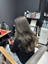 ジーク(JeeK) グレージュ
