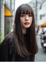 ワット 新宿店&nbsp;【黒髪×モード】都会派ぱつッとバングの超ロング