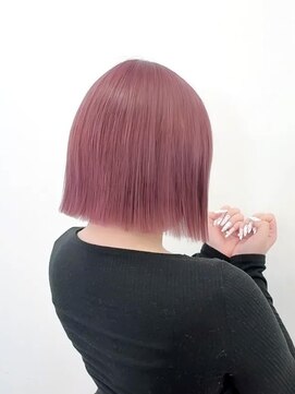 ロサ ファイブヘアー(Rosa..5Hair) ピンク切りっぱなしボブ★