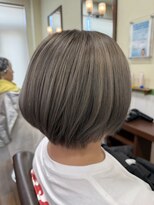 フーワ(Fuwa)&nbsp;透明感グレージュボブ