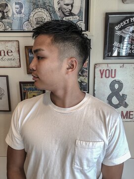 グルーマーズトウキョウ(GROOMER/S TOKYO) 1.5mmフェード【HOMME HAIR ZERO伊藤】