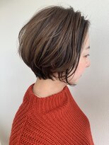 クマ(kuma.)&nbsp;ショートボブ/ワンカール/ハイライト