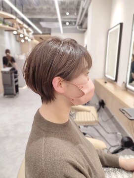 ロンドプロフィール 浦和(Lond profil) 【lond.海気】耳かけ丸っこショート☆