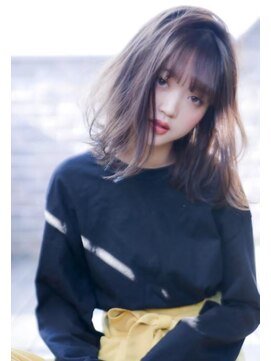 ケイト(kate) 【kate 大宮】うるうるプラチナシルバーx内巻きボブ