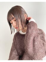 トレス(TRESS)&nbsp;外ハネレイヤー　くびれボブ　ブラウンカラー