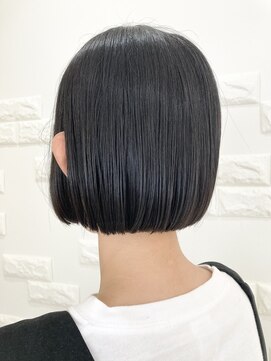 エス ハート オブ ヘアー 名東店(Heart of HAIR) 【ES田中】summer style 切りっぱなしボブ