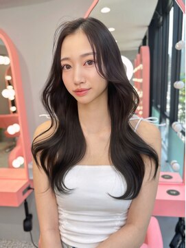 ボタン シブヤ(VOTAN SHIBUYA) 韓国ヘア/顔まわりカット/くびれヘア/前髪なし/流し前髪