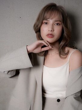 アマス 平塚店(Amas) カールレイヤーミディ