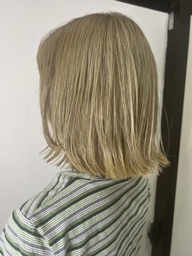 リルウ 阿倍野キューズモール(LILOU) アッシュスタイル