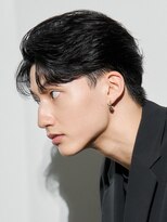 レタッチ バイ フィフス 天神大名(RETOUCH by fifth) 天神フェザーパーマセンターパートツイストスパイラルパーマ30代