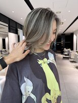 ステア ケース(stair case)&nbsp;地毛残しのハイライト　筋感が欲しい方へ　白髪あり