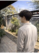 テントヘアー(tent hair)&nbsp;春先取りナチュラルに決まる大人メンズスタイル