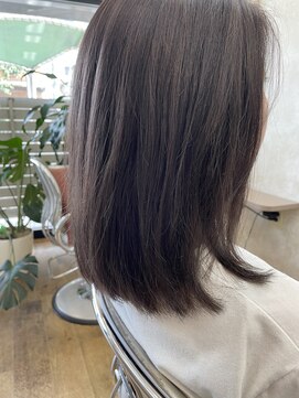 ヘアアンドメイク アリス(hair&make ALICE produce by COLT) ダブルカラー　ボブ　アッシュグレー