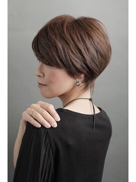 ピュアソウル(Pure Soul) 30代、40代、50代に大人気★大人の耳掛けショート