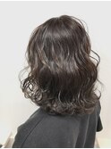 ダークシルバーベージュ