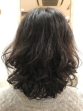 パース(PARS) 楽チンふんわりボリュームパーマ