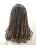 グラデーショングレージュカラー