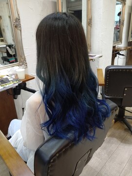 バトヘアー 渋谷本店(bat hair) グラデーションカラーサファイアブルー