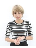 ホワイトベージュ